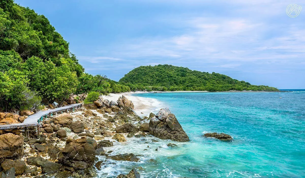 Изумрудный остров Ко Кхам (Ko Kham) — фото